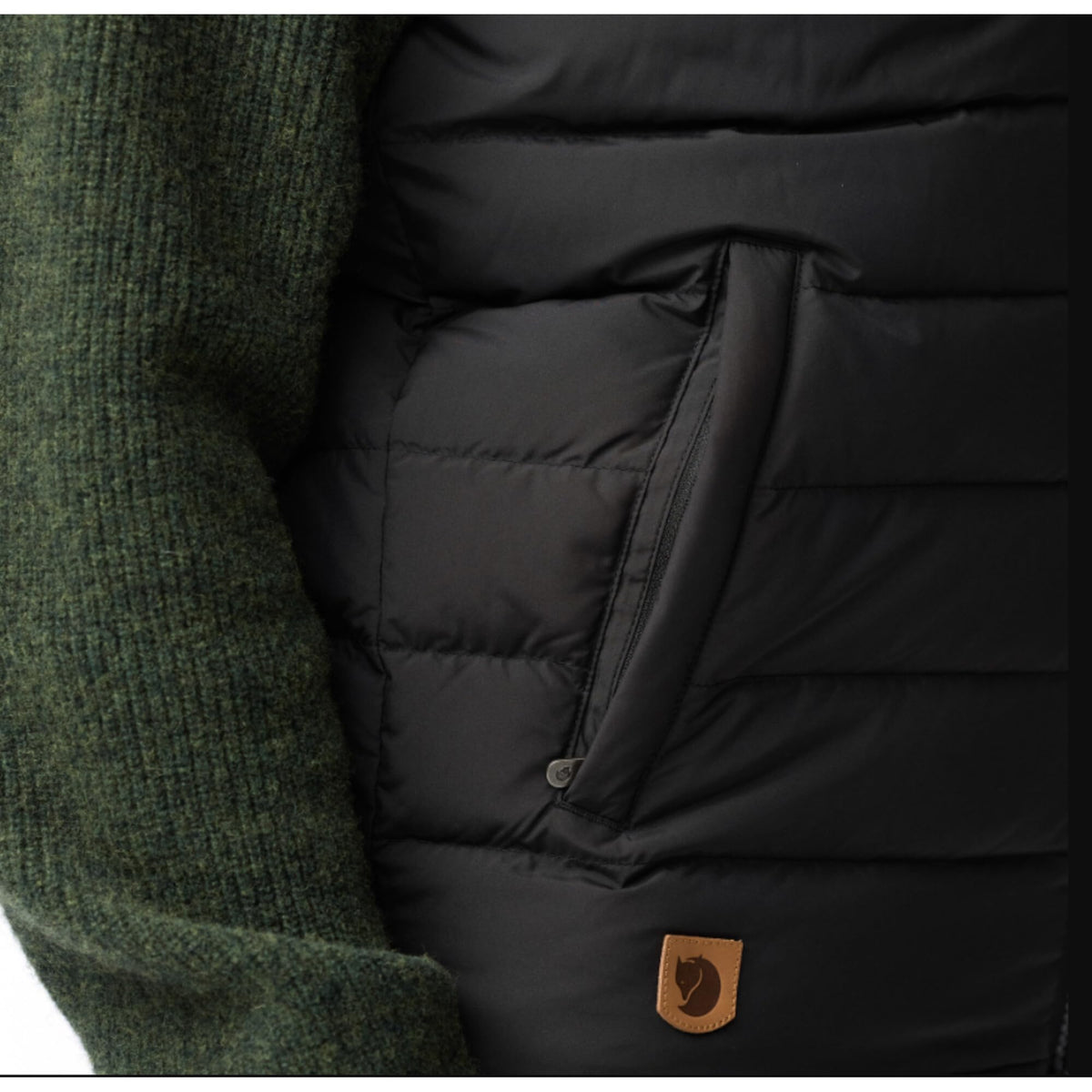 Fjallraven Greenland Down Liner Men's Insulated Down Full-Zip Midlayer Vest